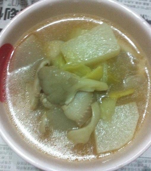味噌炖杂菜汤