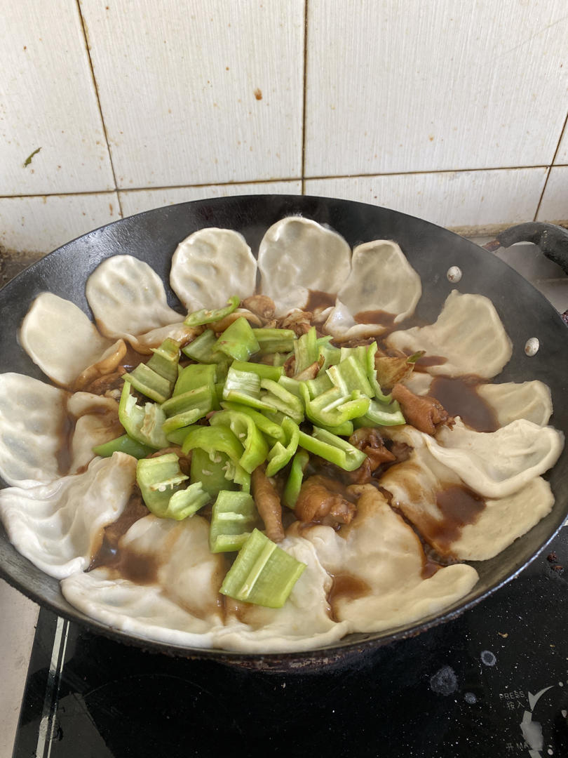 地锅鸡+自制红油【曼食慢语】