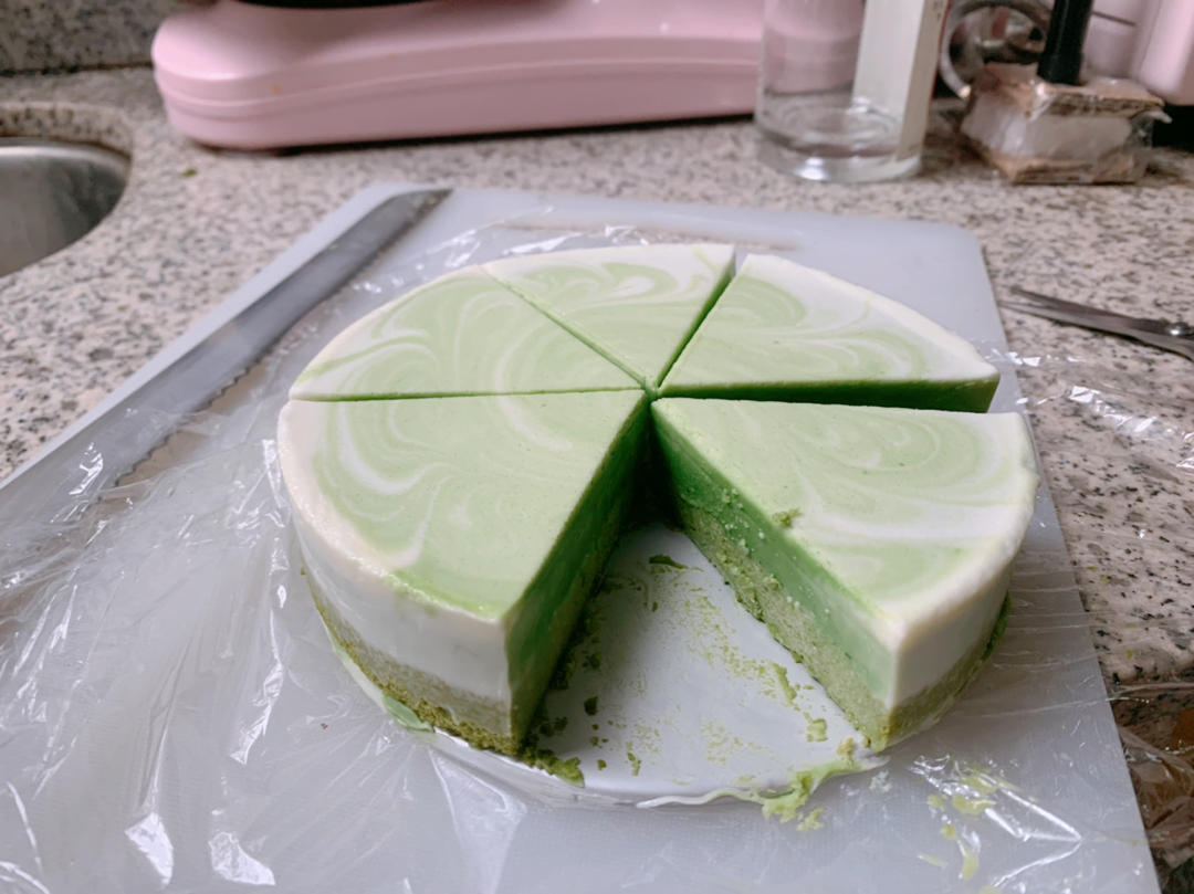 渐变抹茶慕斯蛋糕：我Amanda带着既美又作的抹茶甜点又来了！【曼食慢语】