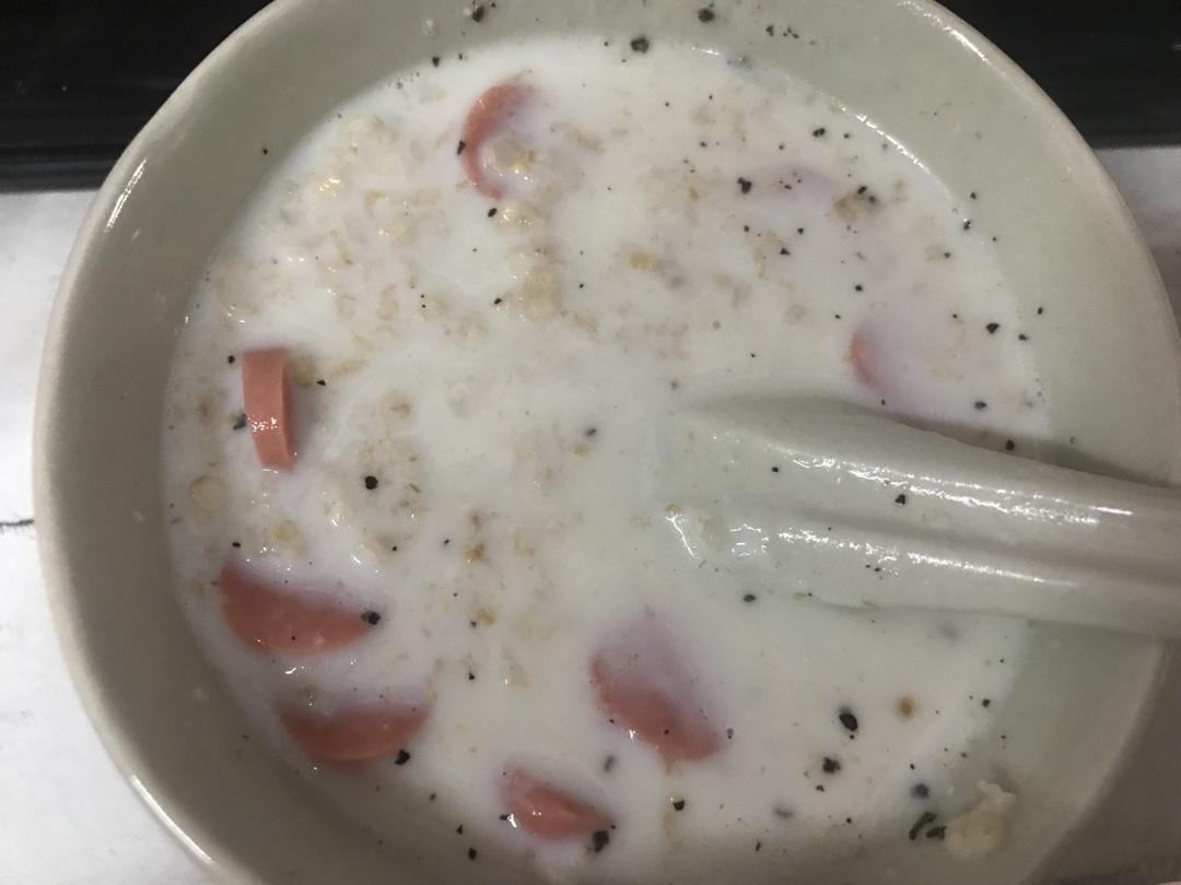 咸味蔬菜火腿燕麦粥