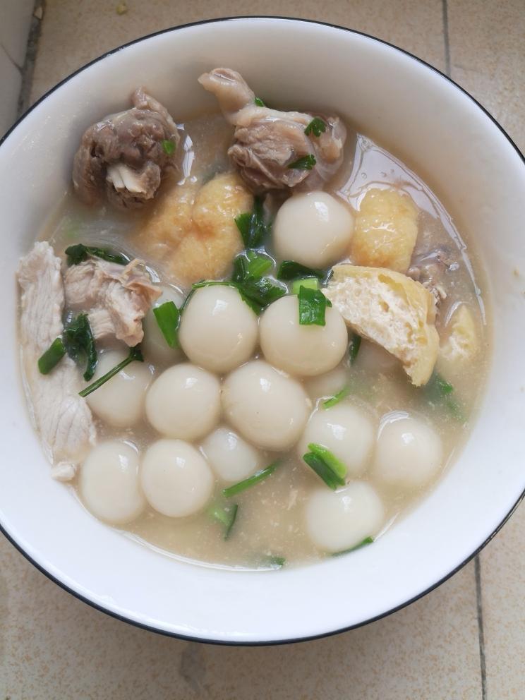 冬至特色糯米粉咸圆子的做法