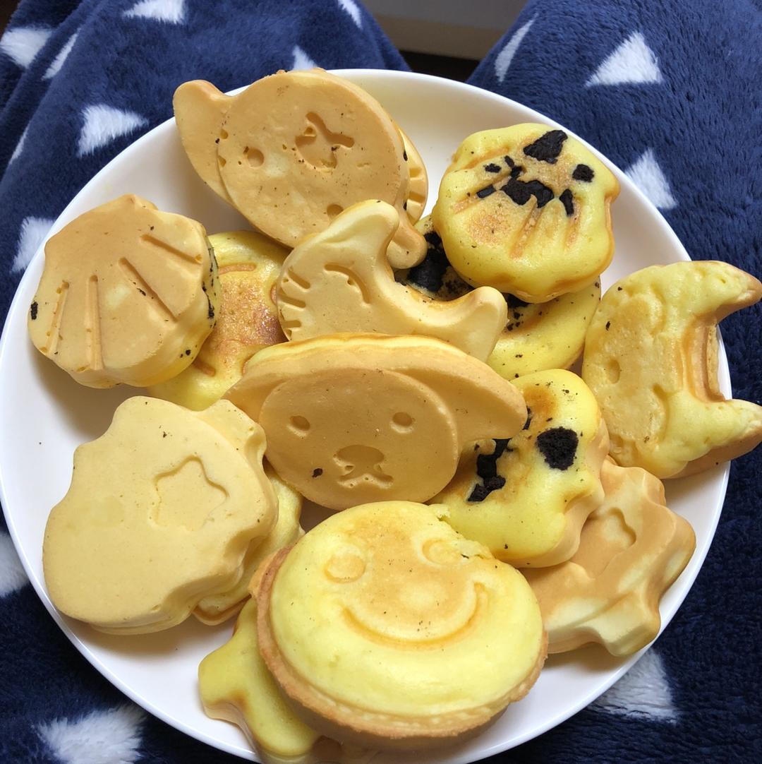 华夫饼机卡通小蛋糕