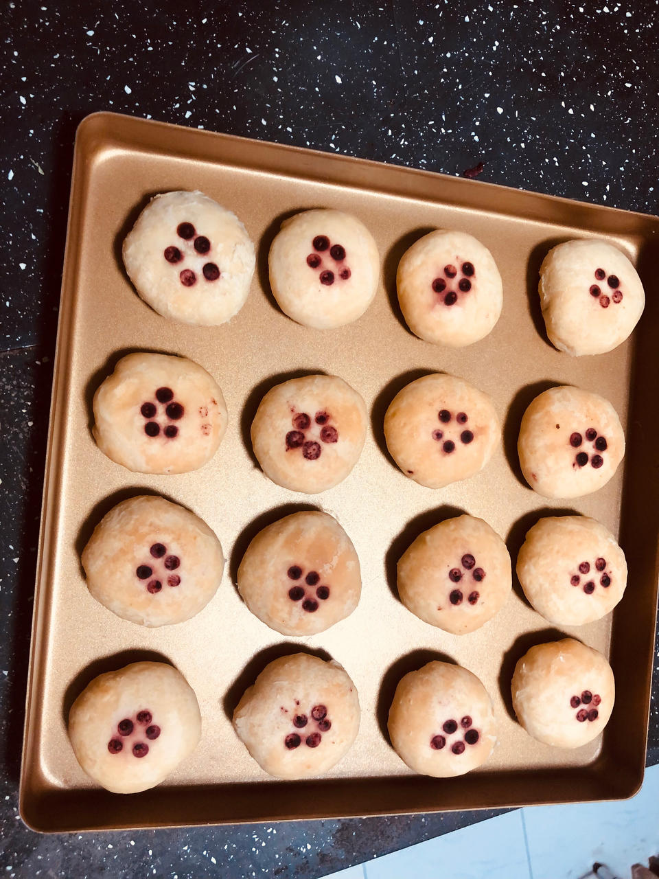 玫瑰鲜花饼【附玫瑰酱的做法】