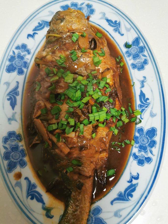 红烧大黄鱼