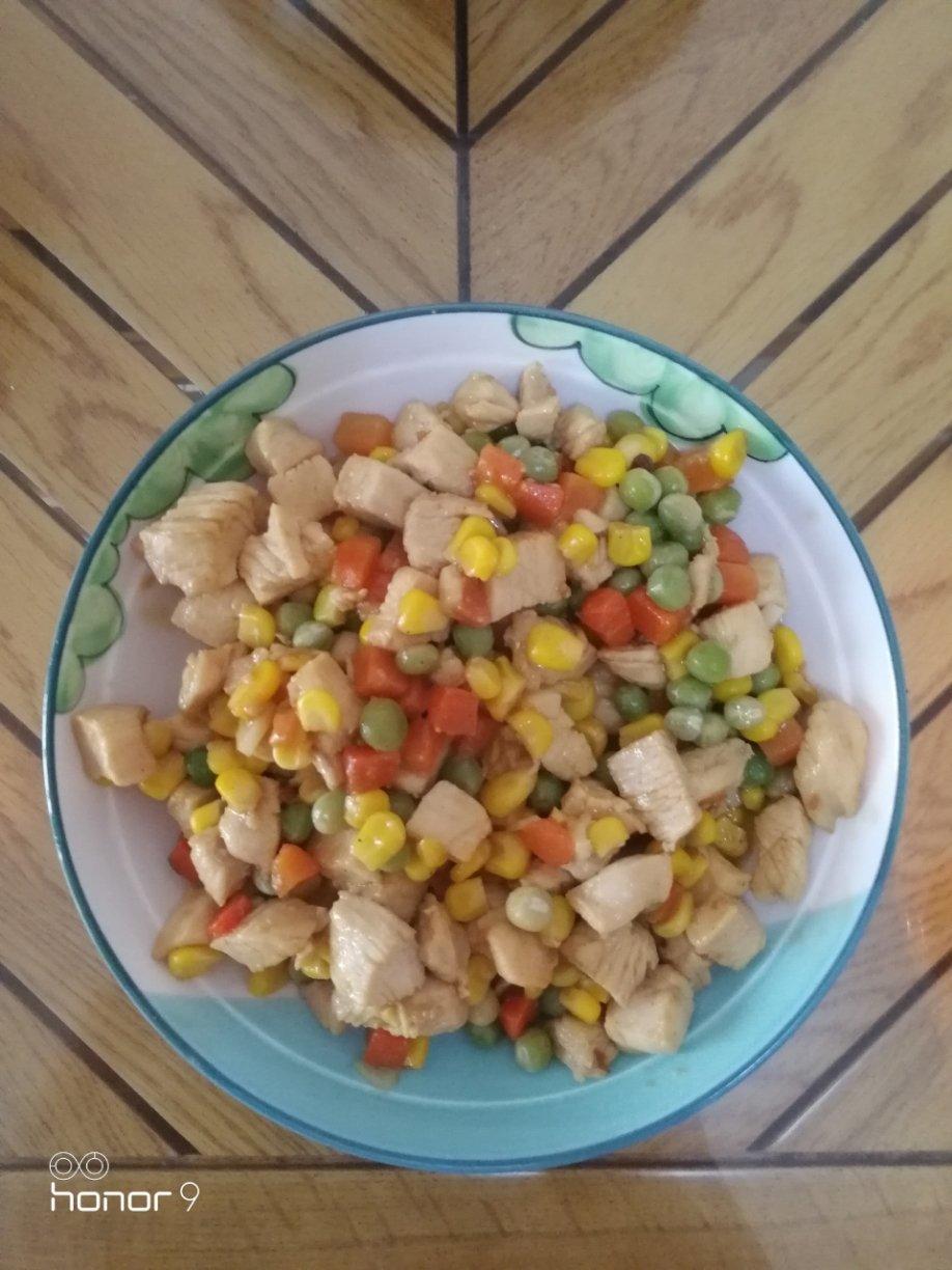 减脂餐！鸡胸肉炒三丁