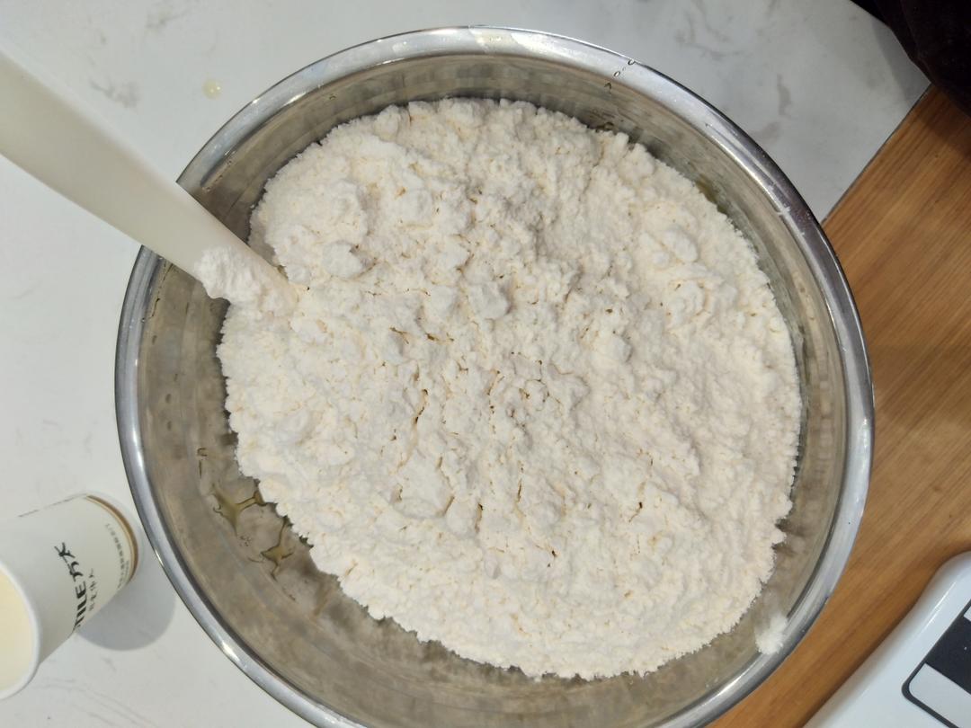 纯奶手撕吐司的做法 步骤1