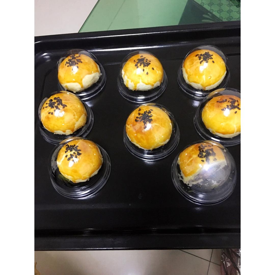 蛋黄酥