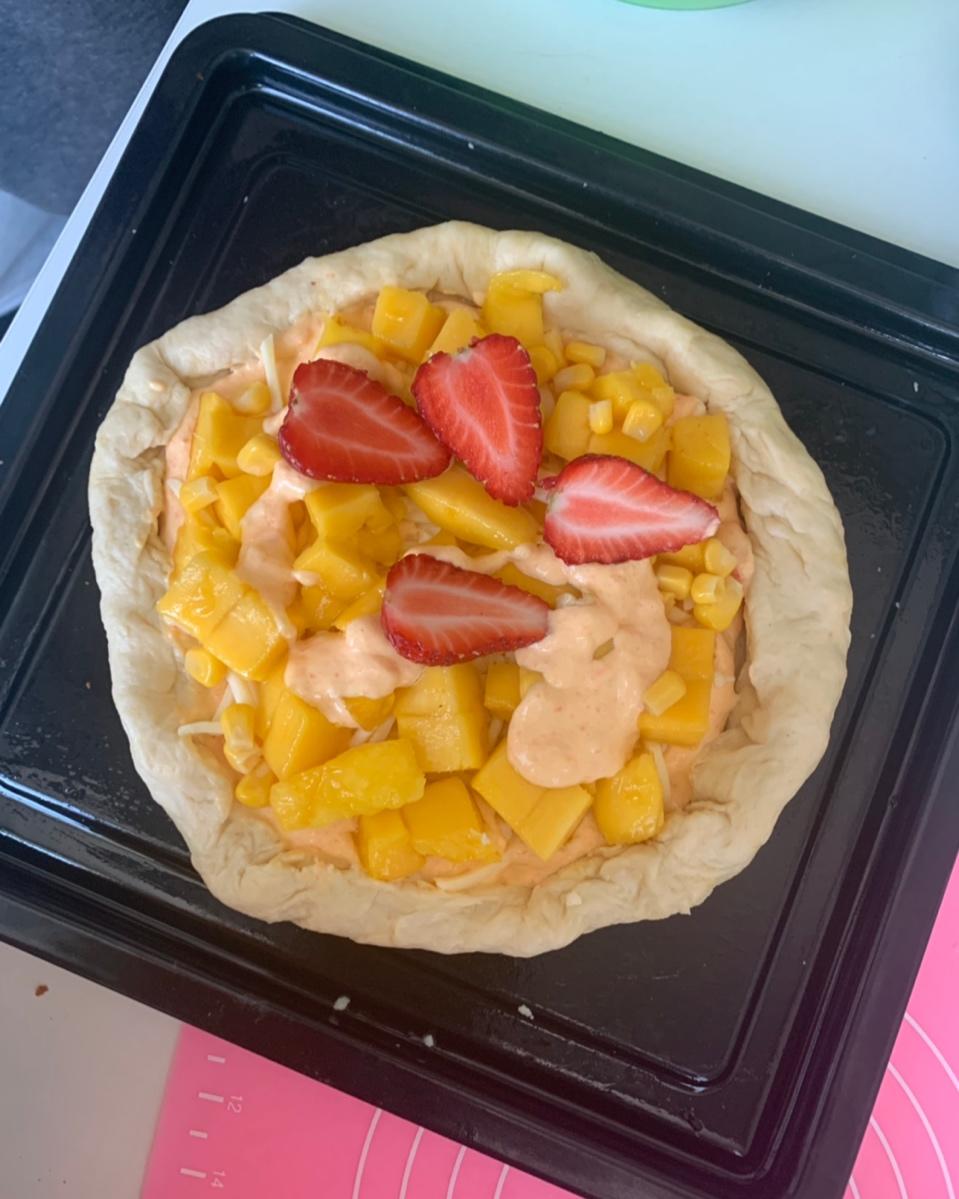 超好吃的芒果披萨