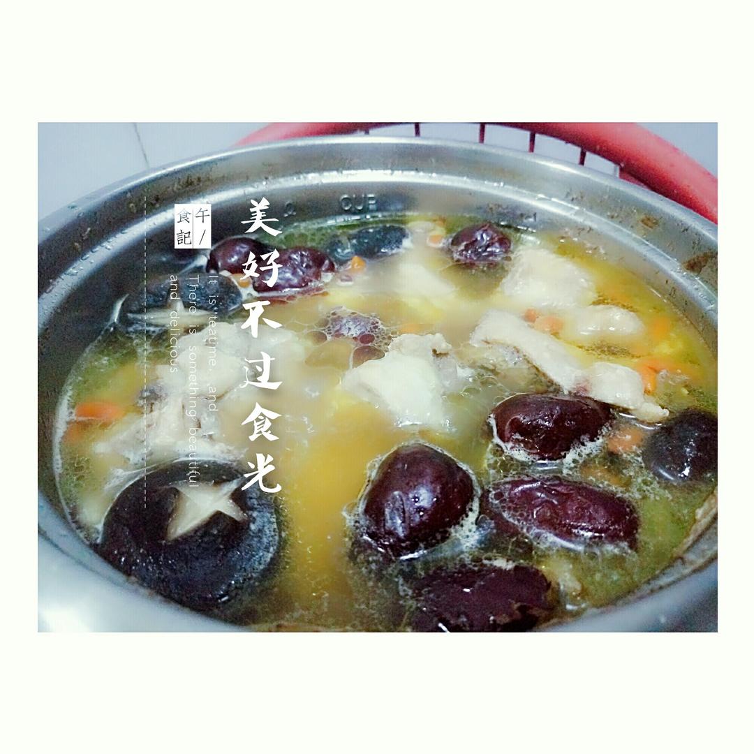 电饭锅香菇鸡汤
