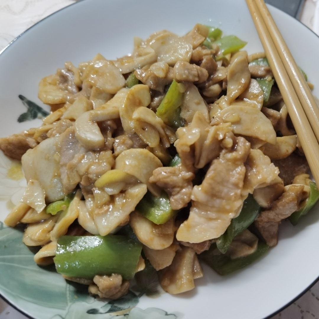 杏鲍菇炒肉片