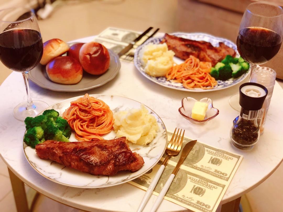 记录我们的晚餐ϵ( 'Θ' )϶