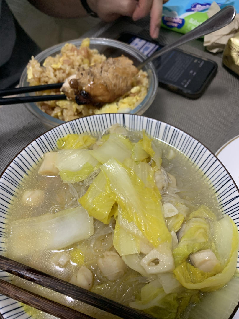 大白菜五花肉炖冻豆腐粉丝