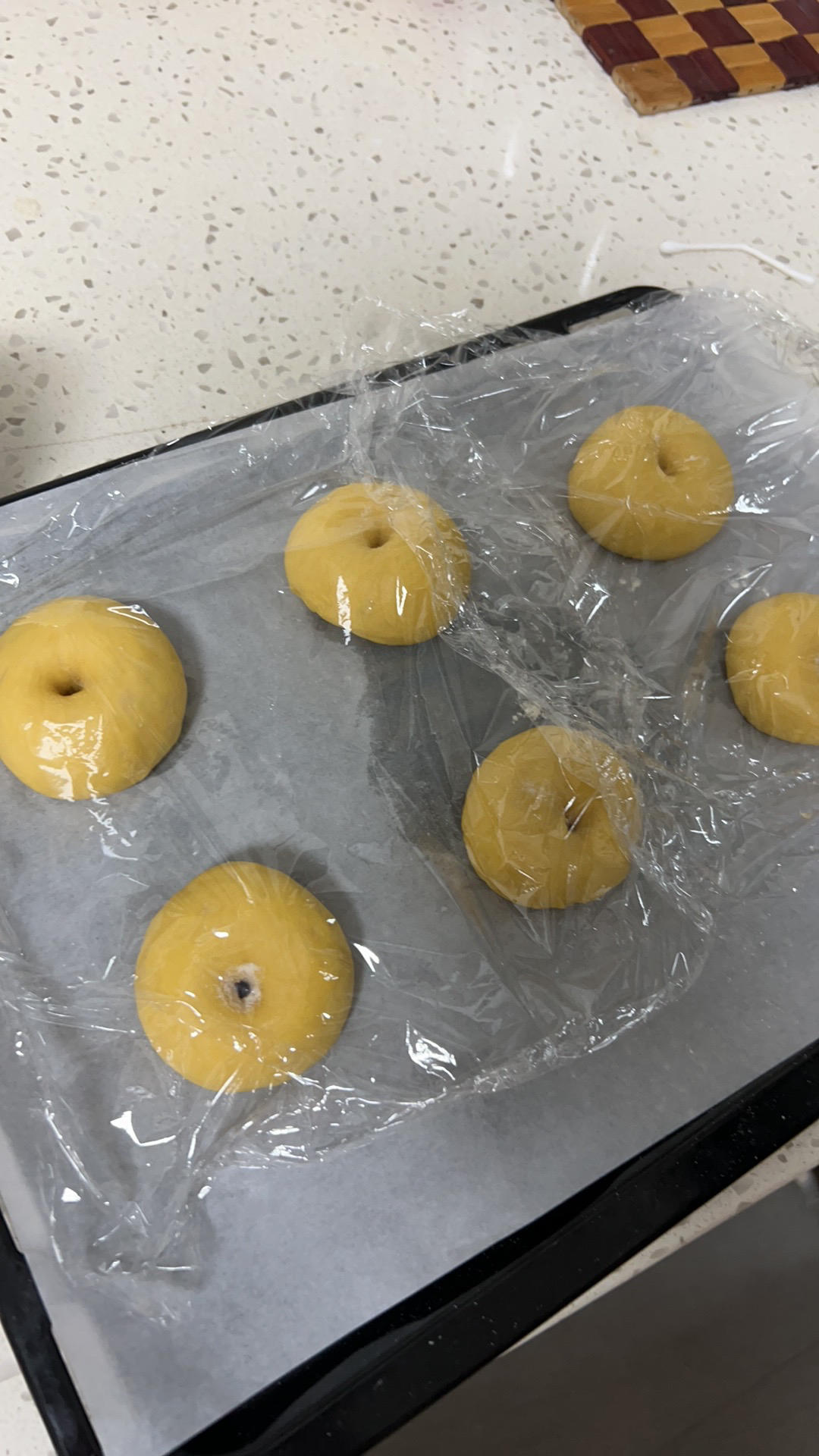 🍩超快手一小时低糖无需烤箱的甜甜圈（详细视频）