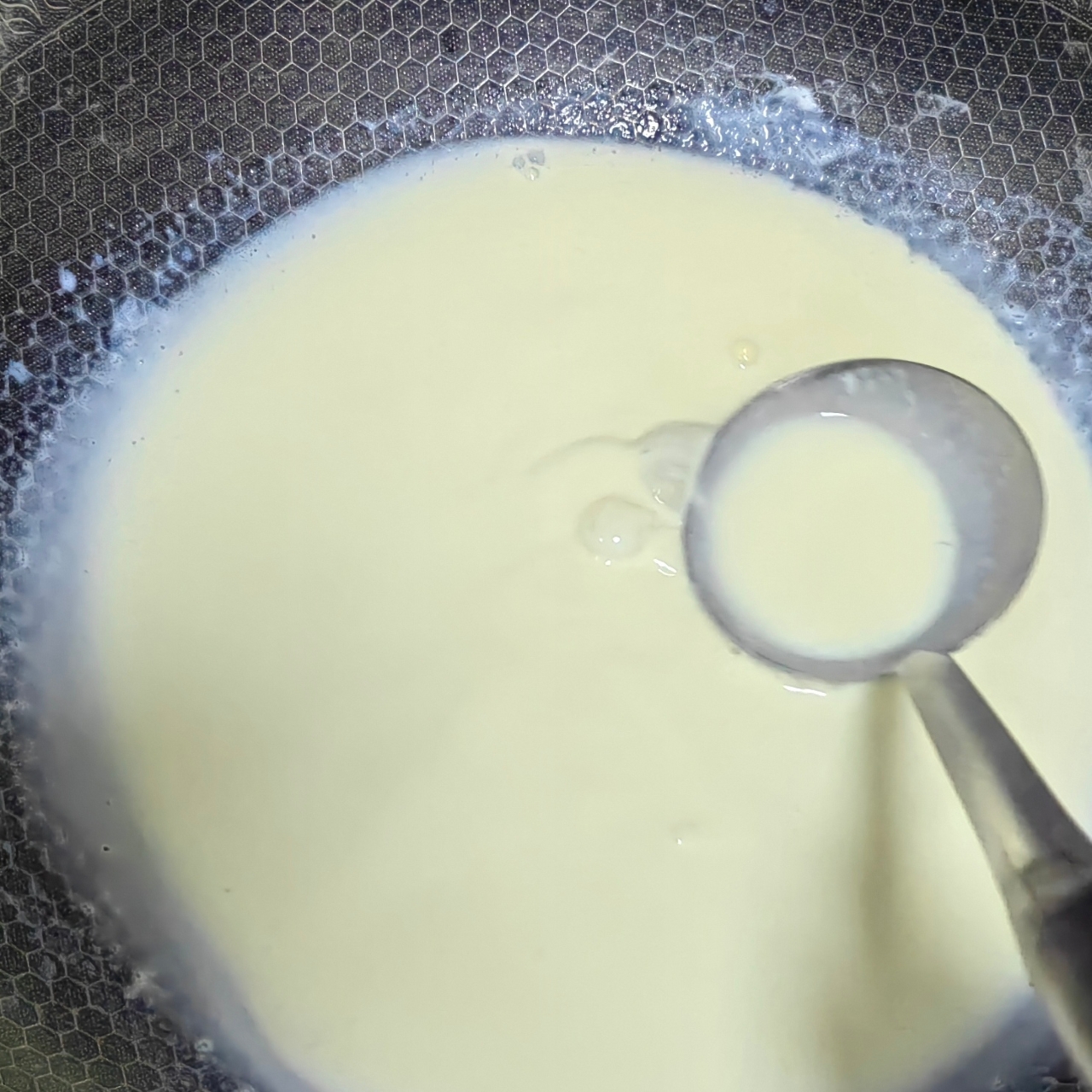 自制牛奶鸡蛋冰淇淋雪糕