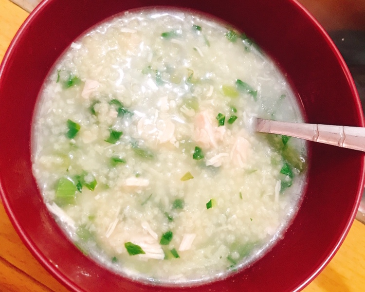 低脂鸡胸肉蔬菜小米粥的做法