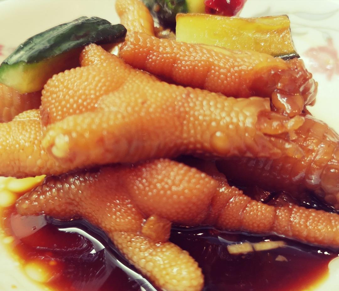 【蒜香回味鸡爪】秘制酱汁好吃到可以捞面捞青菜哈哈哈