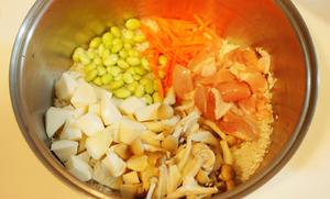绿竹笋鸡肉炊饭的做法 步骤2