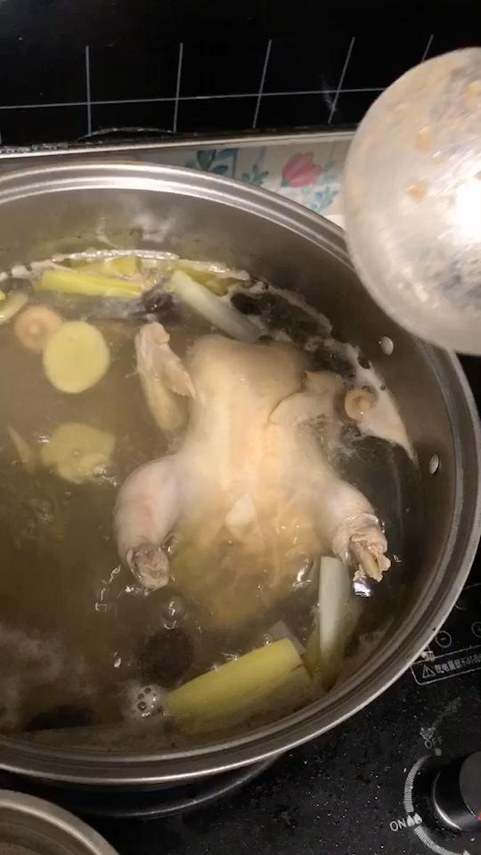 土鸡汤