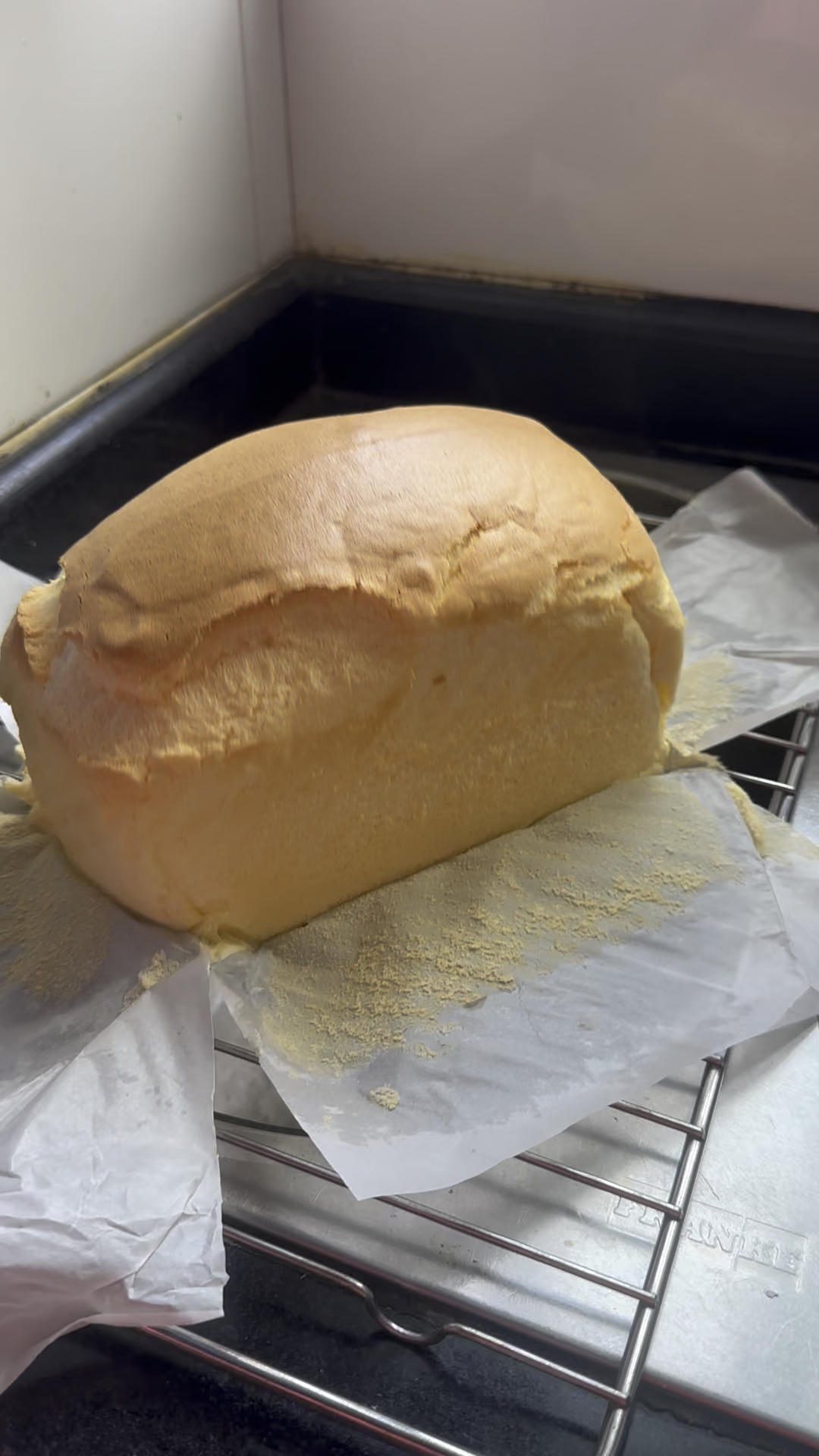 堪比柯基屁股
爆浆芝士🧀古早蛋糕