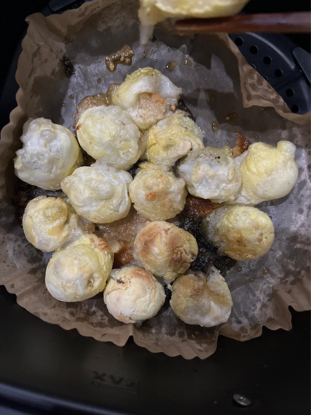 空气炸锅炸汤圆，少油，且不用刷锅刷碗