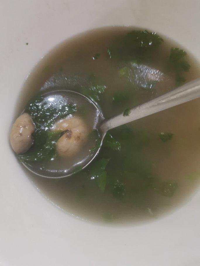明明是素汤 却鲜得像鸡汤一样的「口蘑汤」