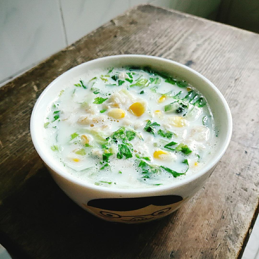 牛奶燕麦咸鲜玉米粥