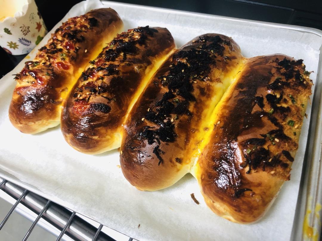 超级简单葱香面包(10~12个量)