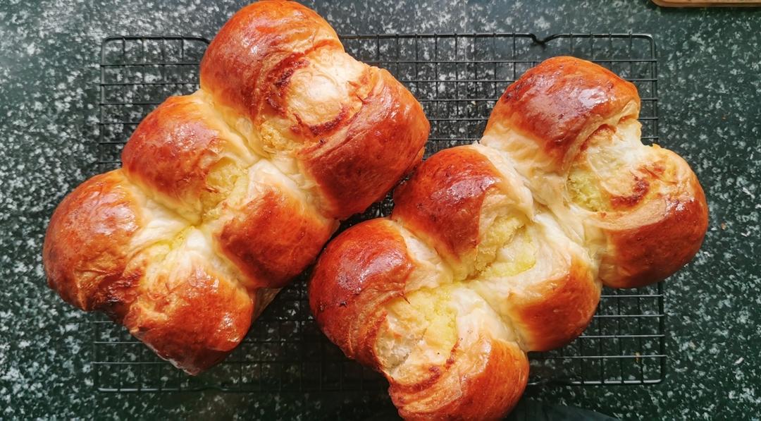 顶级黄金椰蓉吐司