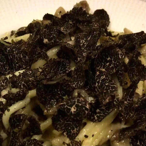 钱的味道：牛肝菌黑松露意面 Fettuccine with porcini mushroom and black truffle