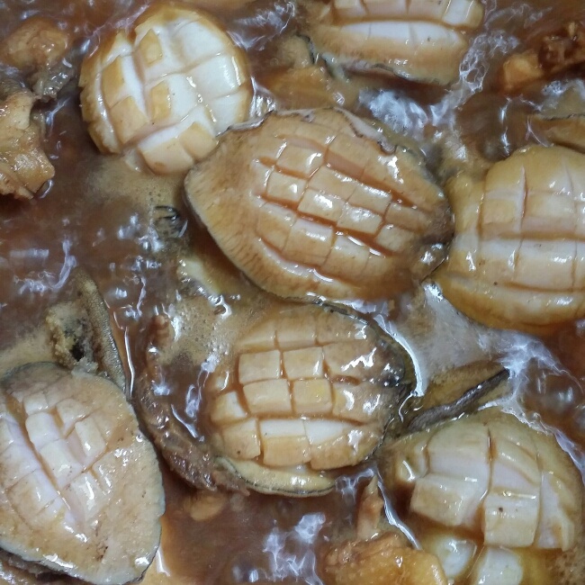 鲍鱼烧鸡块