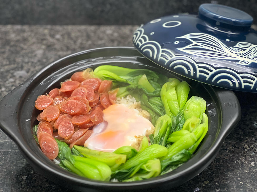 腊味煲仔饭的做法
