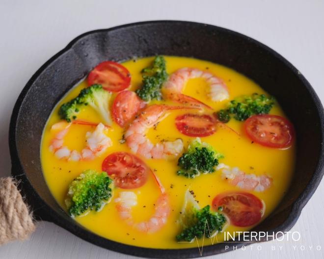 鲜虾🦐蔬菜烘蛋的做法