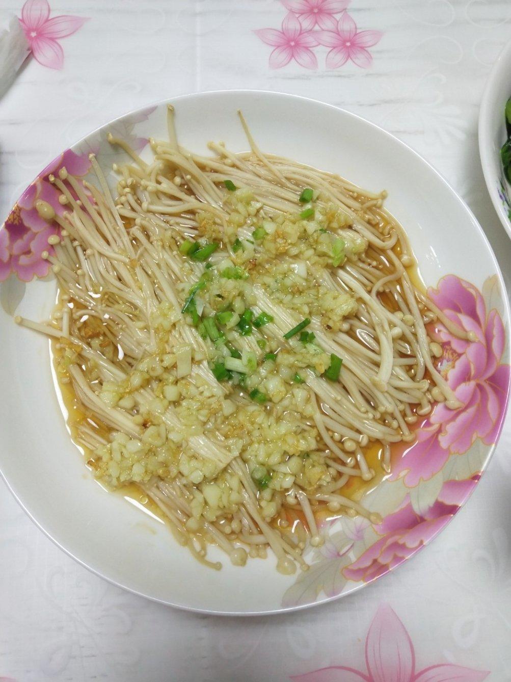 油泼金针菇