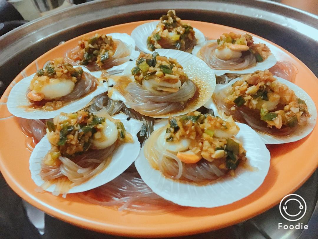 【视频】蒜蓉粉丝蒸扇贝