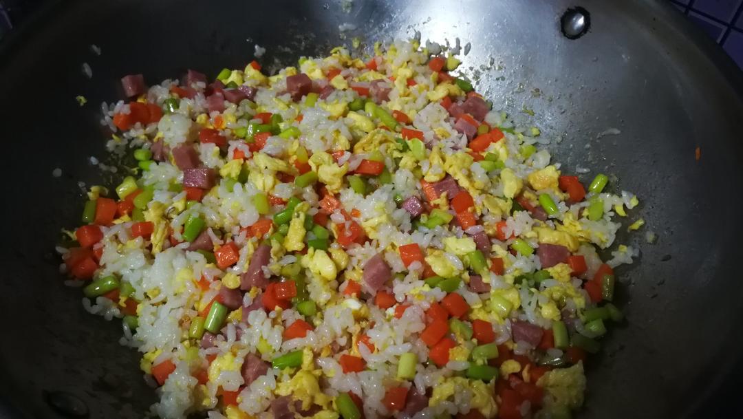 家常蛋炒饭