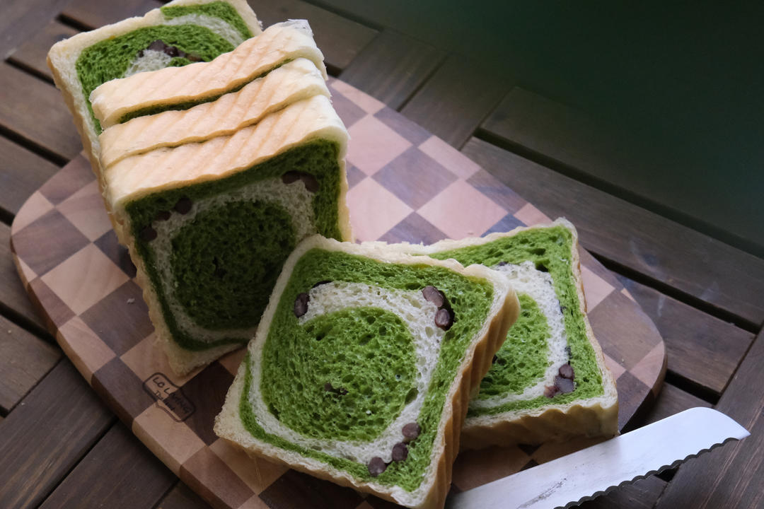 蜜豆抹茶双色吐司（波兰种）