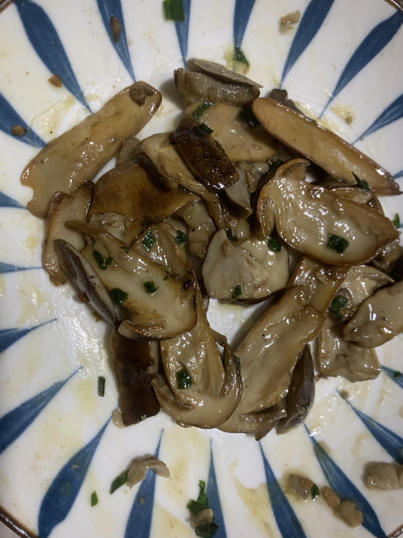 最简单好吃的—煎姬松茸