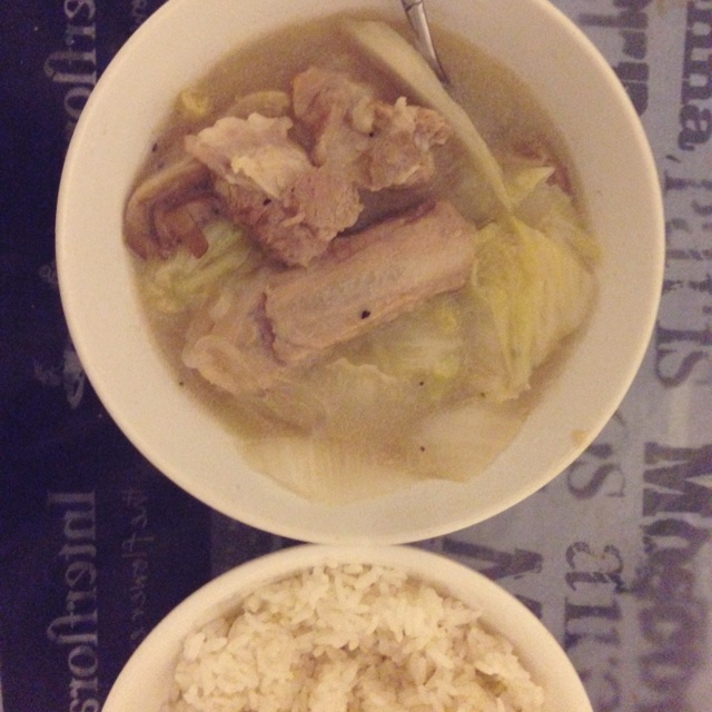 排骨白菜豆腐汤