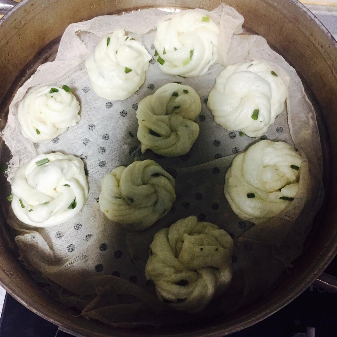 葱油花卷 Steamed Roll