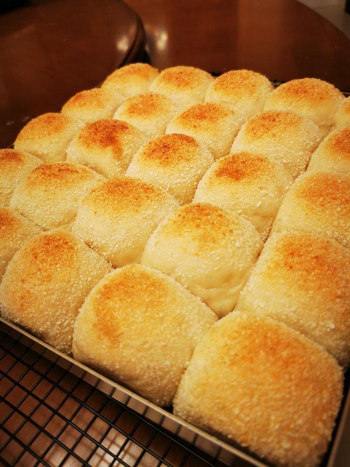 牛棚棚做的太好吃椰浆面包