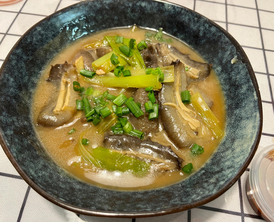 葱爆海参【最正宗的做法】