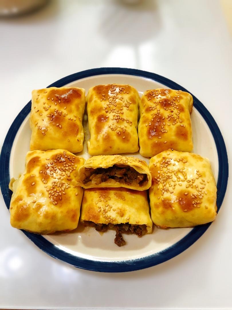 新疆烤包子（孜然羊肉）