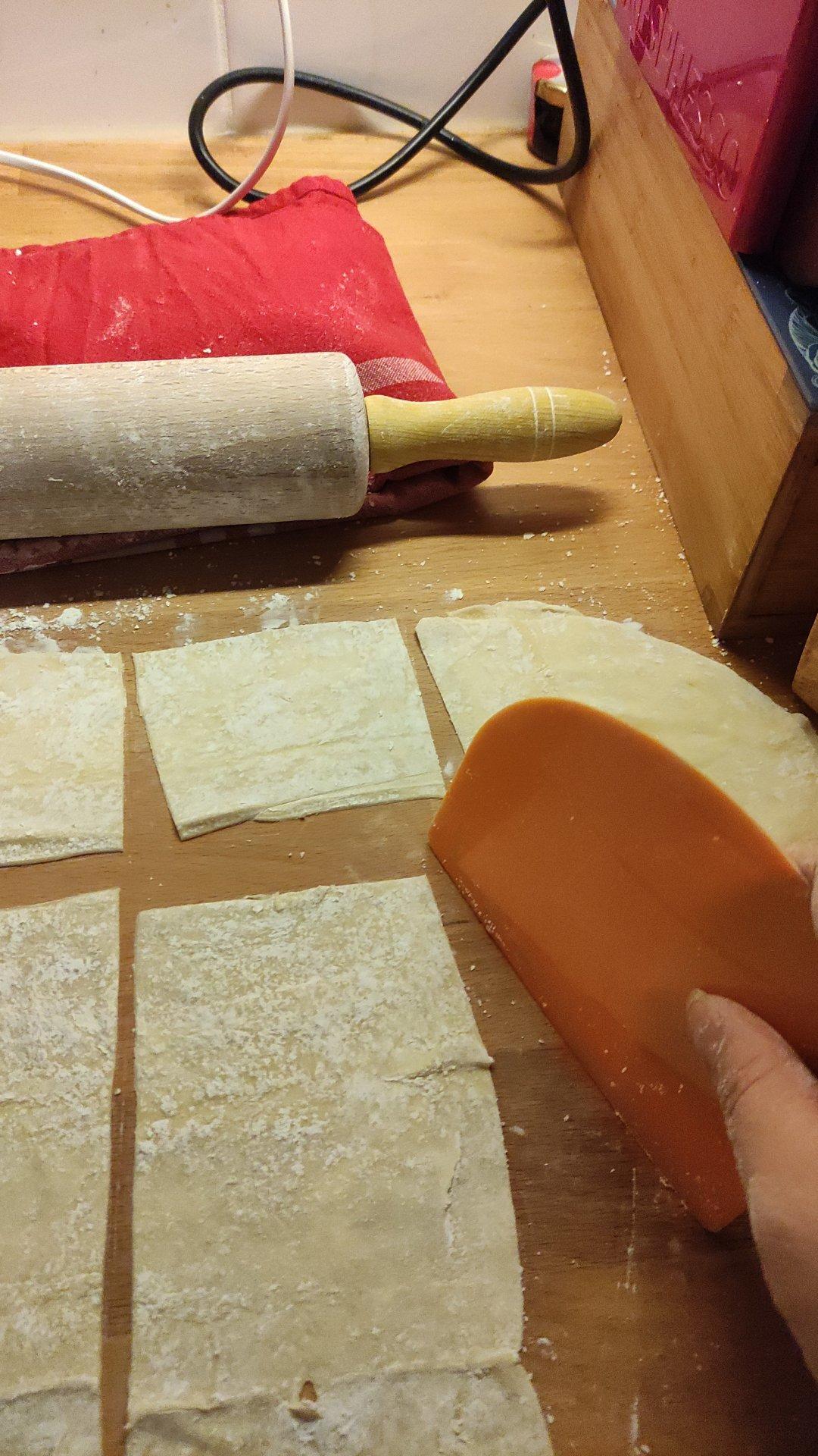 rosefr做的薄如蝉翼的手擀馄饨皮