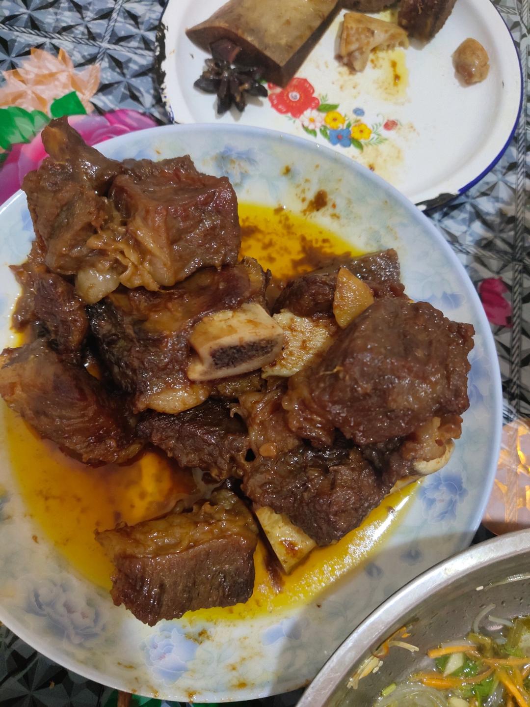 香焖牛排骨