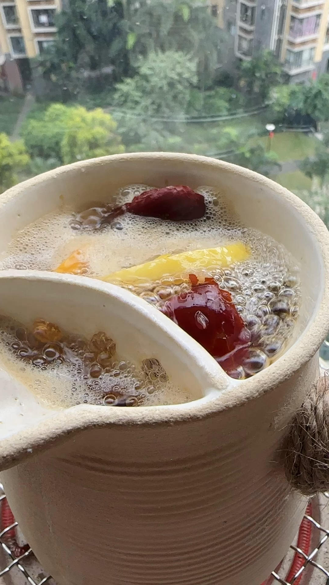 超简单的DIY果茶：苹果热橙柠檬茶