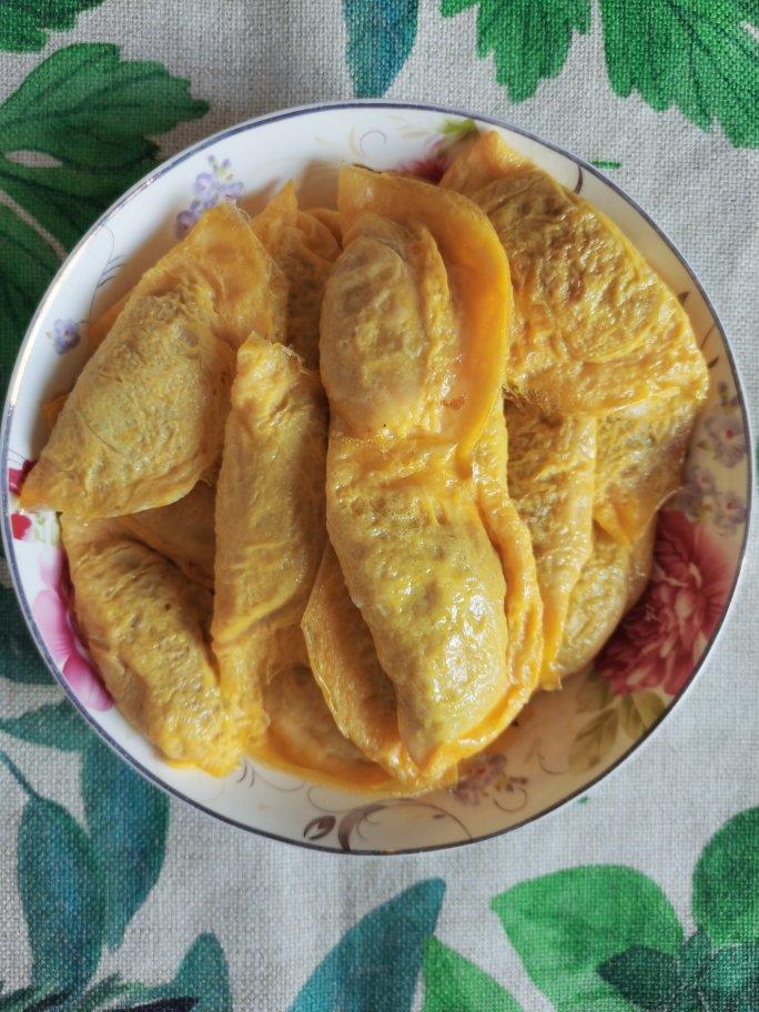 过年必备菜…蛋饺…