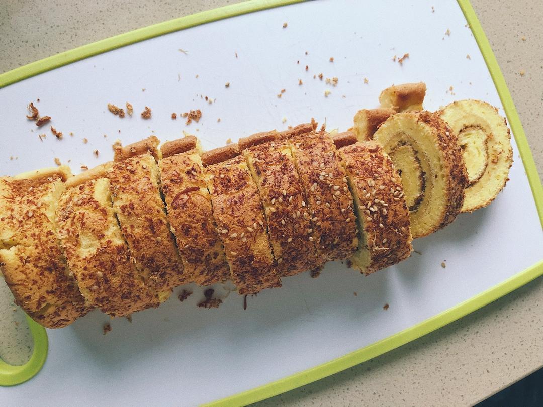 香葱肉松肥蛋糕卷～