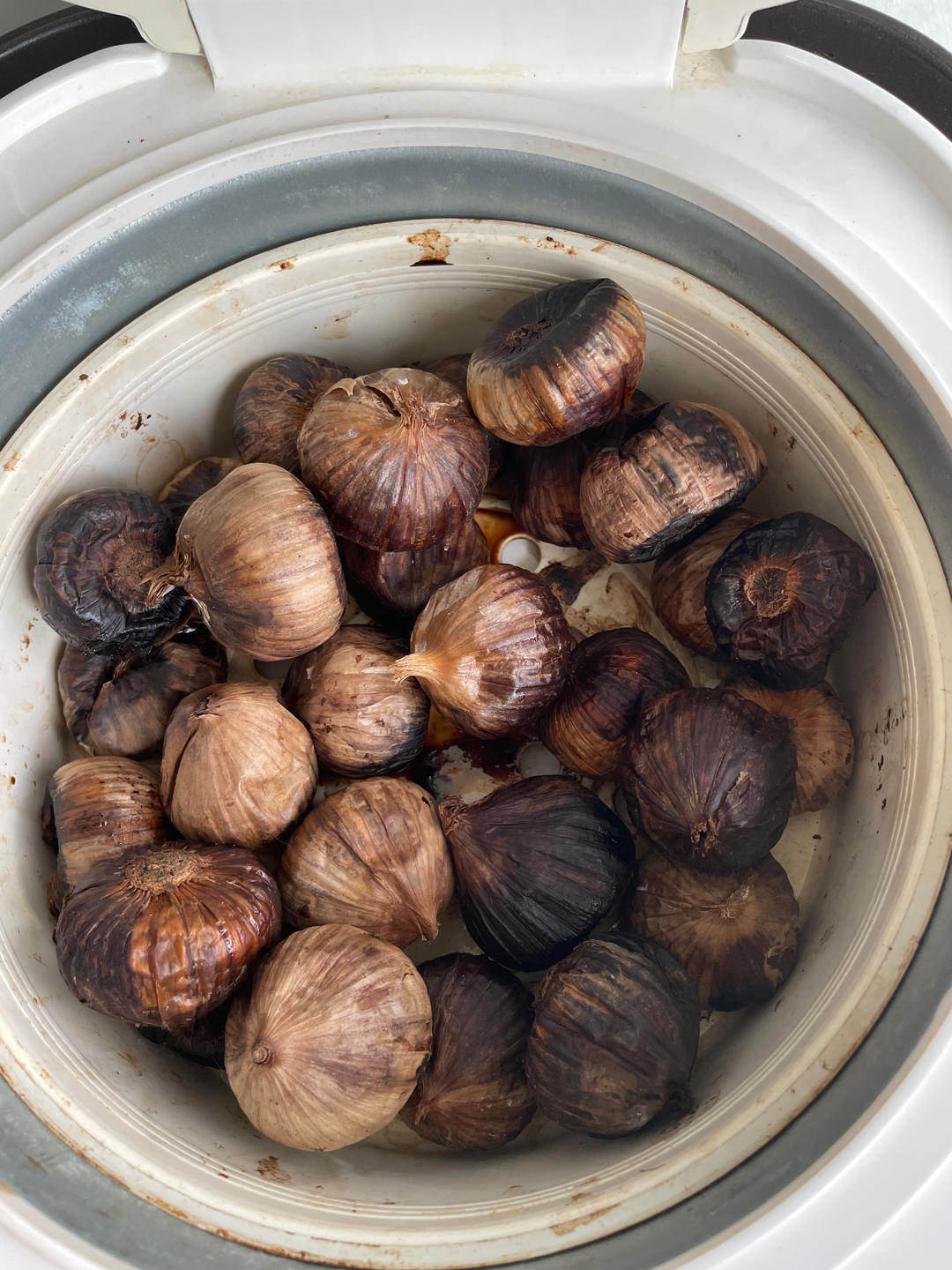 黑蒜（家庭简易自制发酵版）