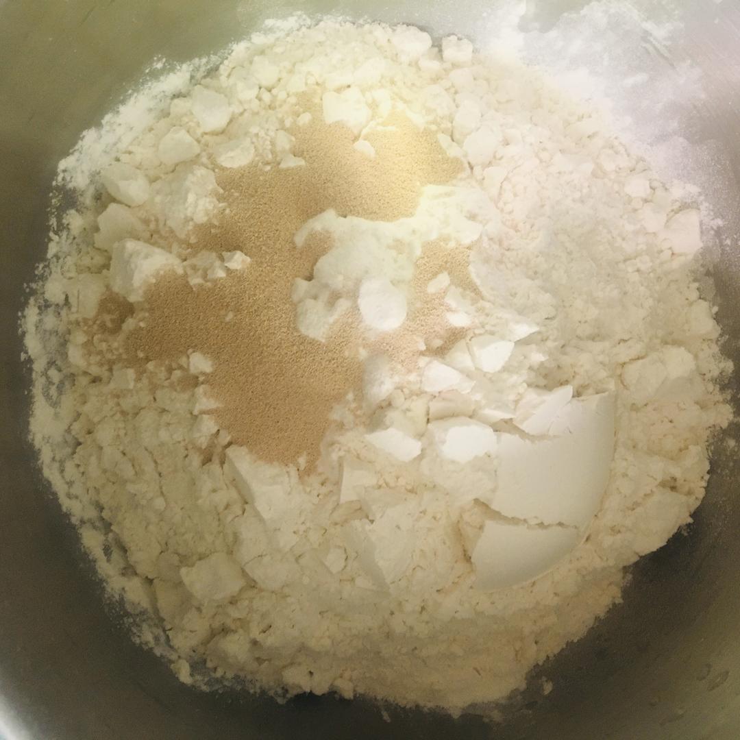纯奶手撕吐司的做法 步骤1