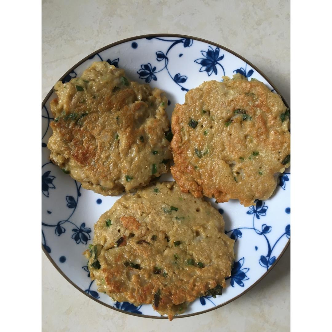 懒人快手餐：鸡蛋藕饼